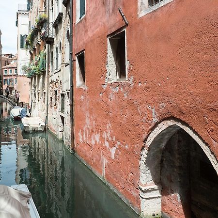 B&B Acqua Azzurra Venesia Bagian luar foto