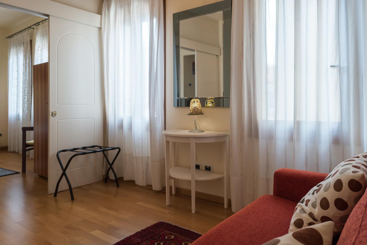 B&B Acqua Azzurra Venesia Bagian luar foto