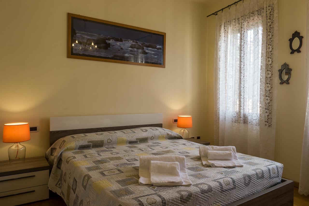B&B Acqua Azzurra Venesia Bagian luar foto