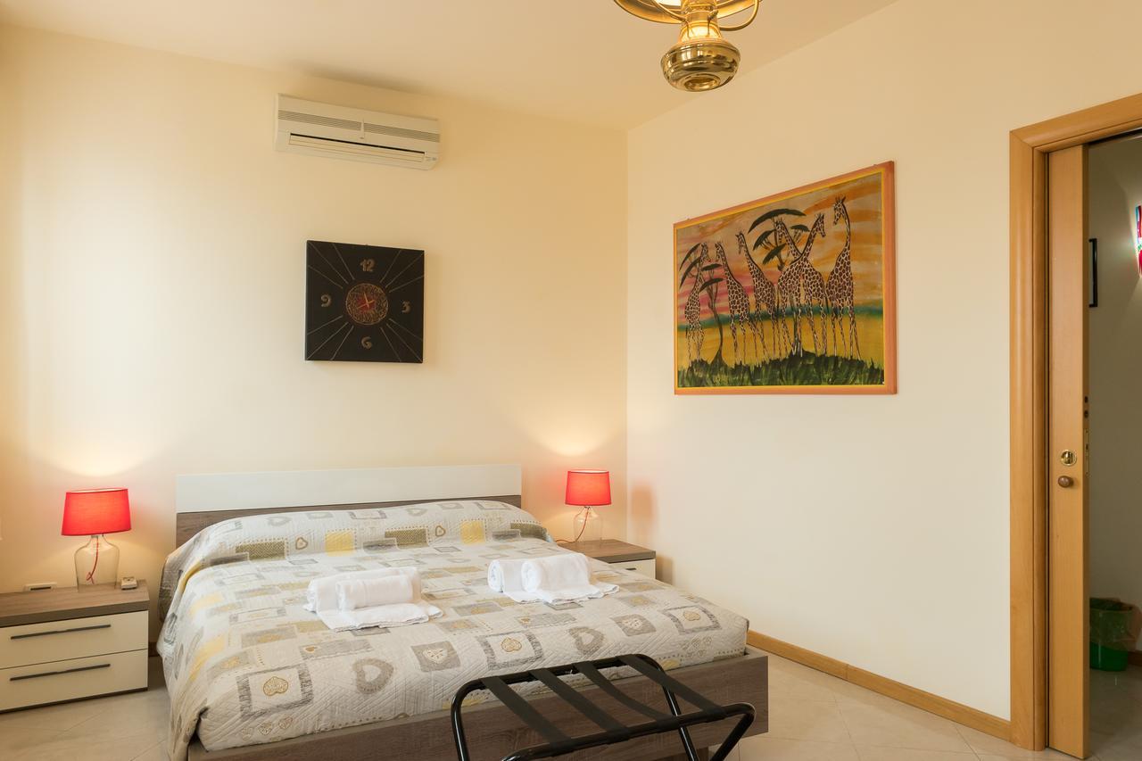 B&B Acqua Azzurra Venesia Bagian luar foto